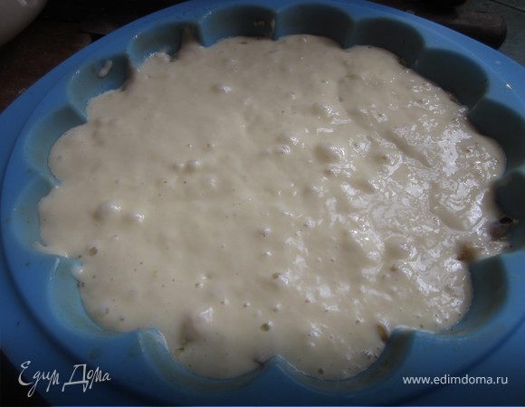 затем еще слой теста. 