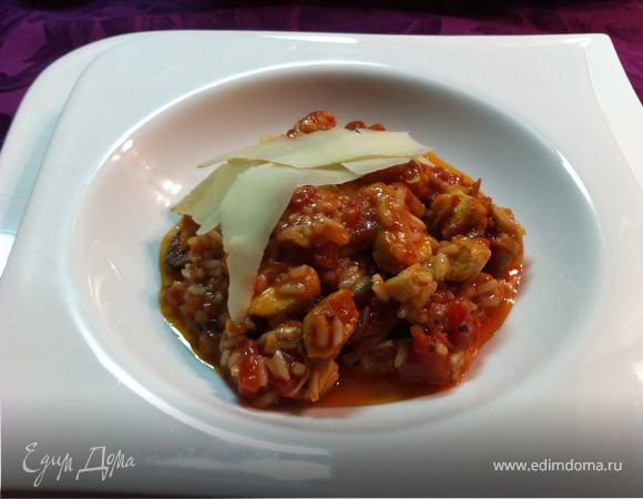 сверху пару капель оливкового масла, пармезан и листочек базилика 
приятного аппетита ;)