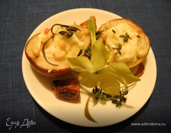 Запекать в духовке, разогретой до 180 градусов до мягкости груш ( у меня минут 20). Подавать с белым сухим вином! Buon appetito!
