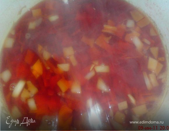 проваренный отвар остудить,добавить к нему холодный отвар,который приготовили раньше,