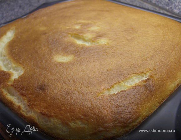 Готовый пирог выглядит вот так.