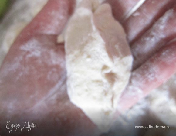 слепить вареник