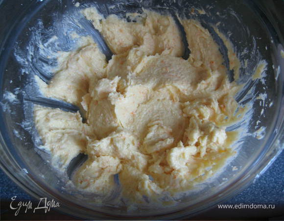 Взбиваем все блендером до однородности.