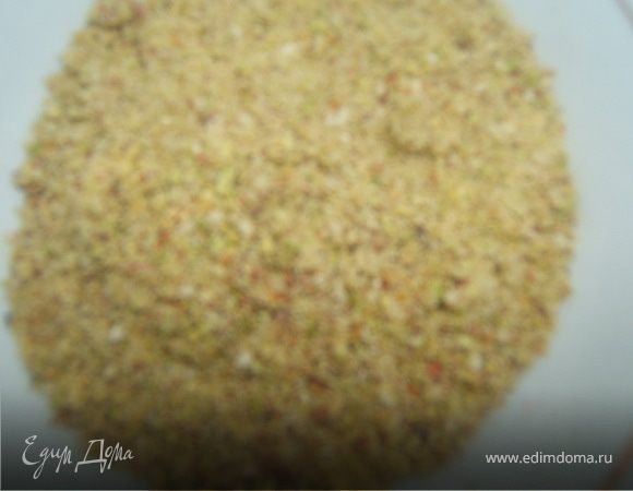 Фисташки также смолоть, я это сделала в кофемолке