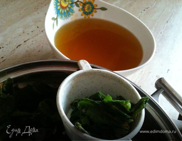 Затем процедим наш настой. 