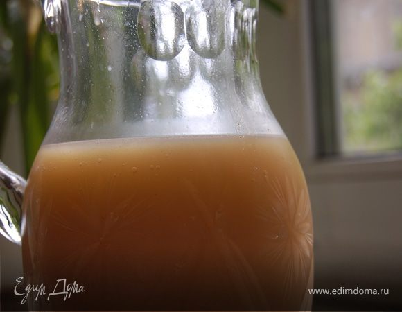 Квас перед употреблением процедила. Крепкий, ядреный, насыщенный вкус, слабо газированный! Попробуйте! Приятного аппетита!