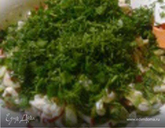 Смесь переложить в дуршлаг, слить раствор. Переложить салат в сервировочную тарелку, посолить, поперчить, заправить маслом, посыпать зеленью и....приятного аппетита:)))