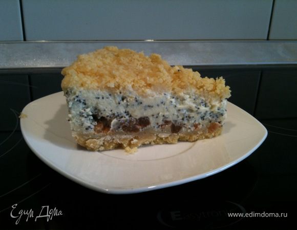 Что касается выпечки в духовке, то желательно печь его в разьемной форме и вынимать также после полного остывания.
Приятного аппетита!