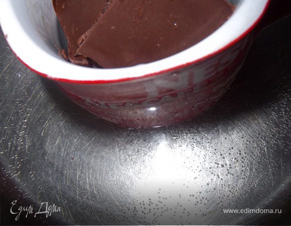 Растопить шоколад на водяной бане