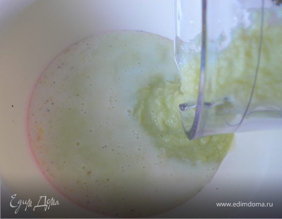 Добавить в смесь и всё взбить