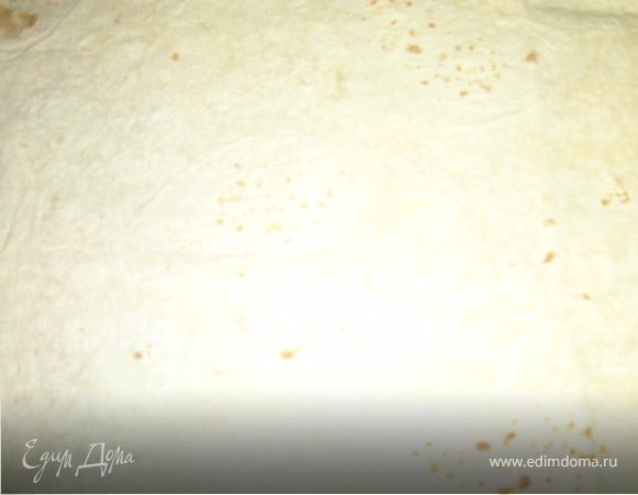 Лаваш расстелить.