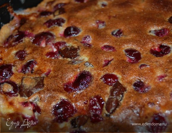 Печь 40 минут в предварительно разогретой до 200-210 С духовке. Есть теплым или холодным. Я еще не знаю, к тому моменту, когда я выложу этот рецепт, я его даже не попробую, но запах стоял на всю кухню, когда я открыла духовку!Всем приятного аппетита!