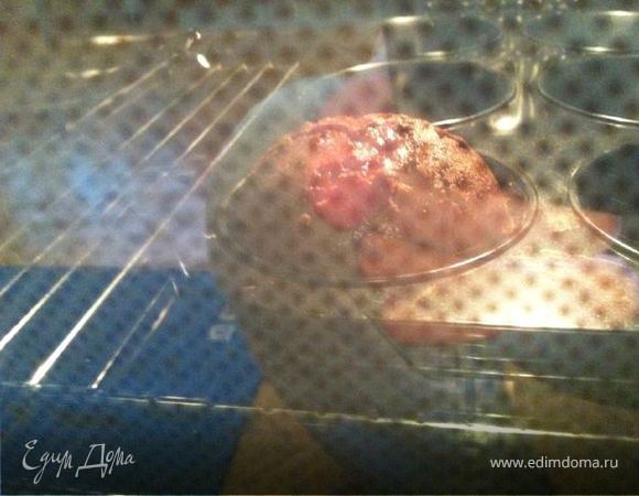 потихоньку начинает подниматься