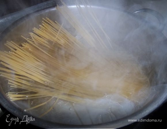 Варим спагетти