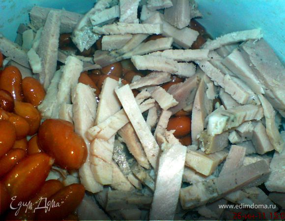 добавить к фасоли и грибам