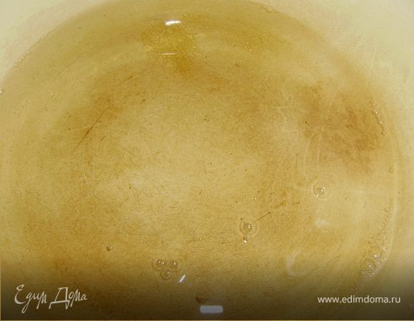 Желатин замочила в воде на 10 минут...потом прогрела до 60С...до полного растворения...