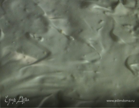 безе при помощи лопаток произвольно разложитьсверху лимонной начинки.