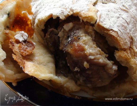 Корочка потрясающе вкусная!!! А мясо ммммммм...... Приятного аппетита:)))