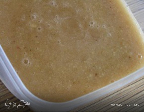 Выложить пюре в контейнер и поставить в морозилку.