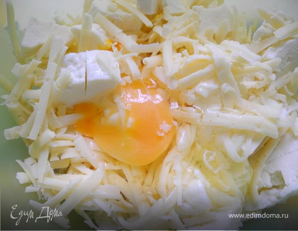 Добавим 1 яйцо.