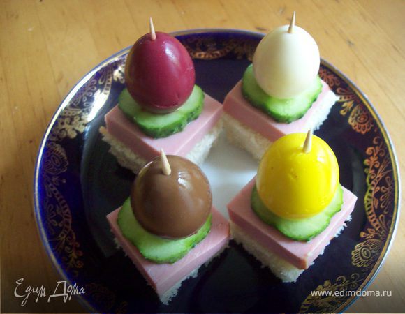 или сделать канапе...