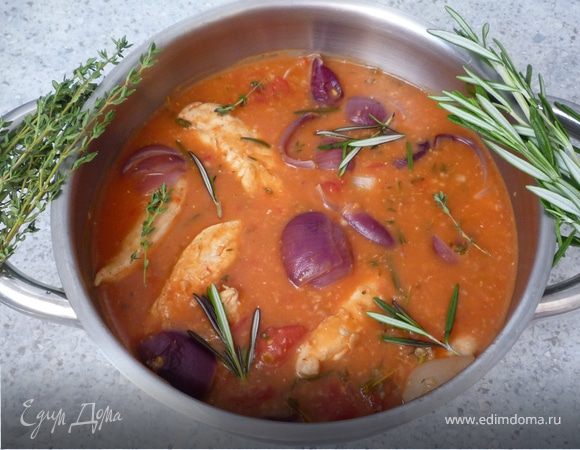 Томить на медленном огне 30 минут. К гуляшу подойдет, например, хрустящий багет. Приятного аппетита!