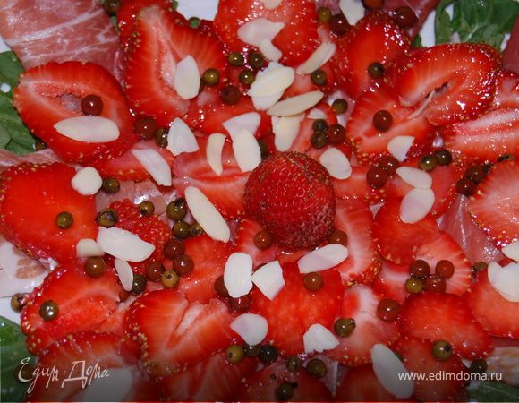 Подавать немедленно! С шампанским! Первый тост за дружбу! Всем приятного аппетита!