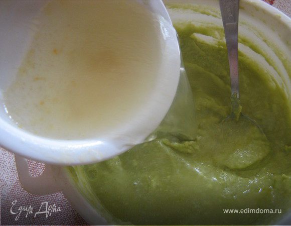 ,разбавить бульоном или водой до нужной консистенции.Готовый суп-пюре убрать в холодильник.