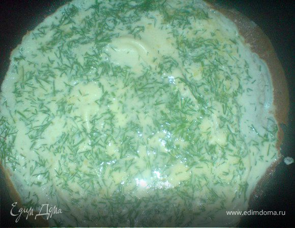 при жарке не забыть перевернуть,используя тарелку