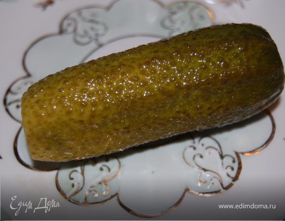 Через 48 часов можем наслаждаться чудесной русской закуской – малосольными огурчиками! Хрустящими, пряными.. мммммммммммм – объеденье! Приятного аппетита!