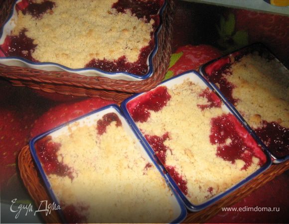 Приготовить чай, кофе и угостить родных и близких вкусным десертом. Приятного аппетита!