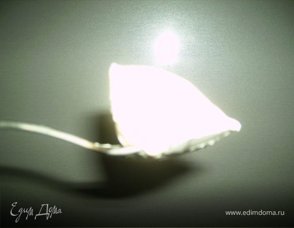 Добавляем сливки и специи