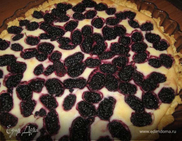 Поставить в духовка на 20-25 минут.
После выпекания тарт лучше оставить в приоткрытой духовки, что бы не было резкого перепада температур.
