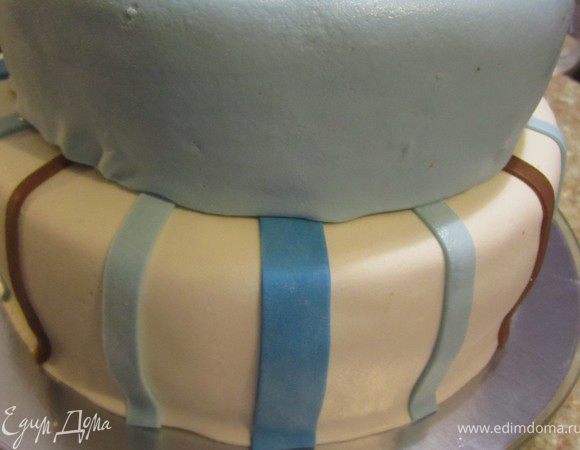 Ставим его на нижний ярус.