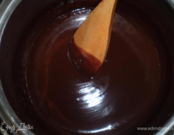 ... крем стал однородным. Он домжен хорошо остыть.