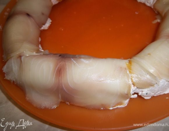 Укрась тонкими ломтиками эксколара