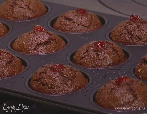 Выпекать в разогретой духовке 25‒30 минут.