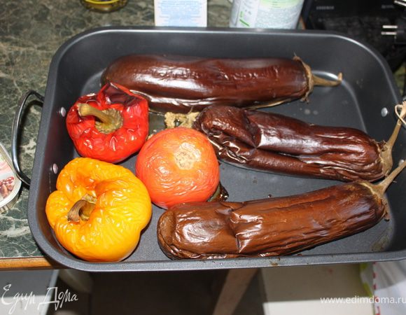 достаем из духовки и остужаем