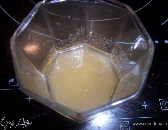 Растопи желатин на водяной бане