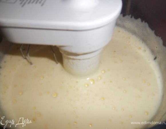 Взбииваем яйца с сахаром 45мин.