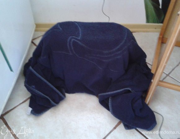 Накрываем одеялом и оставляем до полного остывания. Потом в погреб.