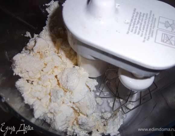 Взбиваем творог с ванилином