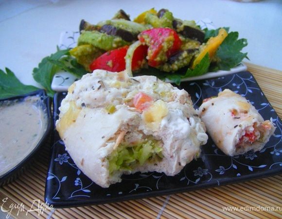 Гарнир на ваш вкус ,у меня теплый летний салат с печеными баклажанами и кускусом( см. отдельный рецепт)
Приятного!!!