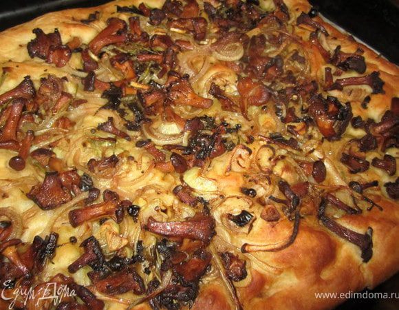 Поставить в духовку, выпекать 15-20 минут, до золотистого цвета.