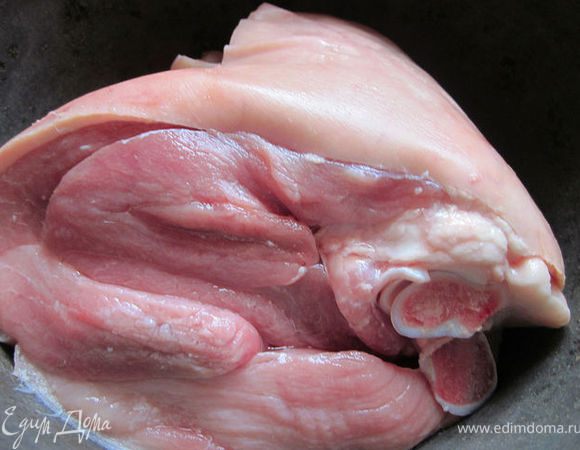 Собственно сама рулька. 