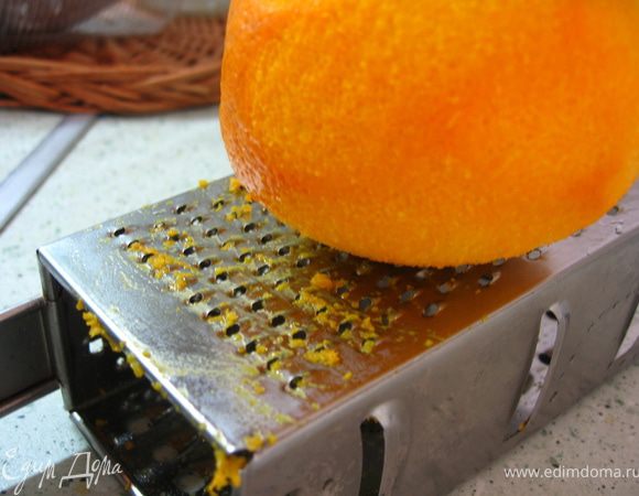 Потереть цедру на терке