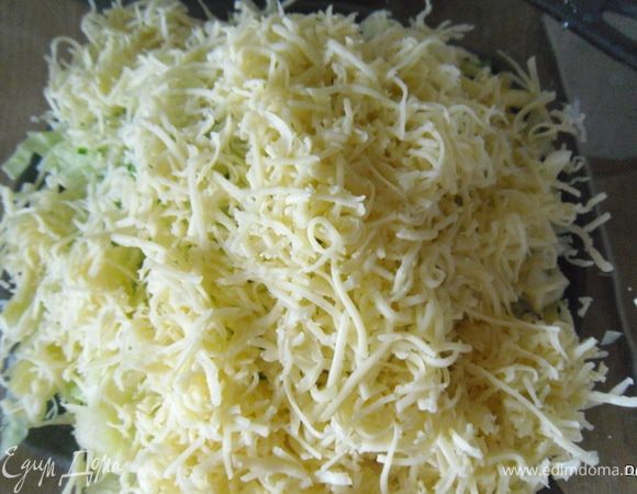 Потереть сыр на ср. терке