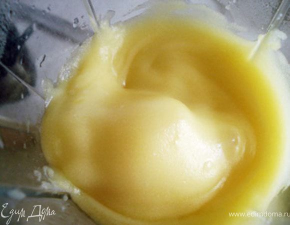 Картофель взбить в блендере, без жидкости.