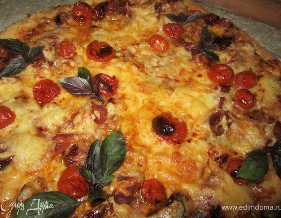 Духовку разогреть до 190-200 градусов.
Выпекать 10-15 минут.