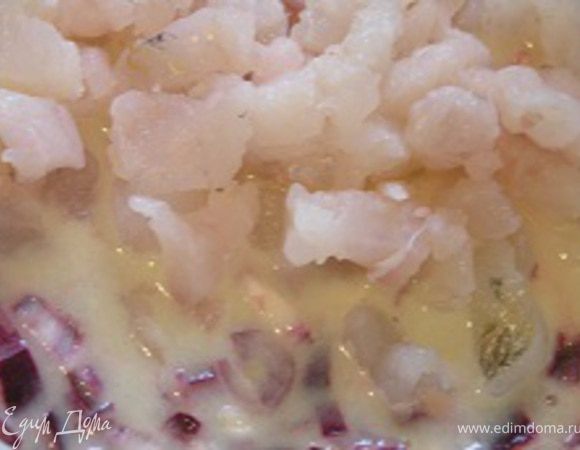 кусочки рыбы.